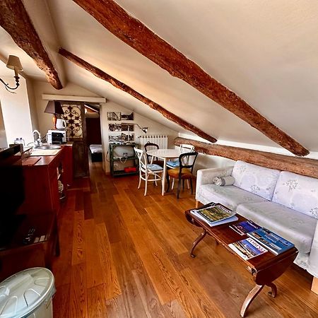 Apartamento Le Finestre Sulla Mole Turín Exterior foto