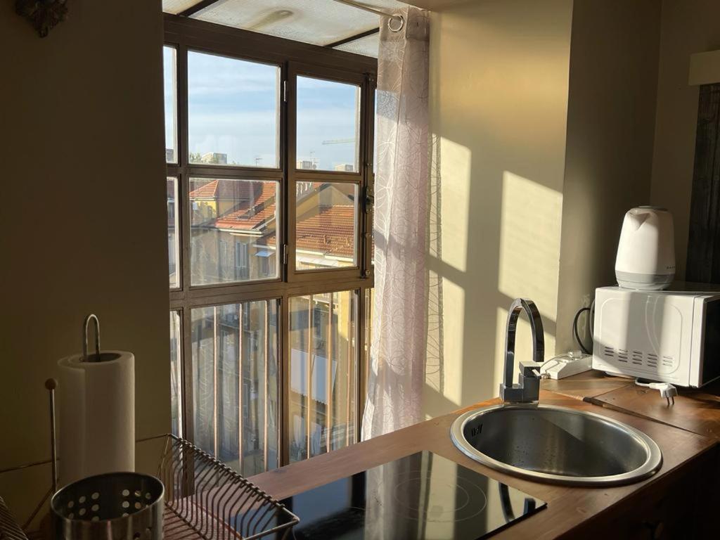 Apartamento Le Finestre Sulla Mole Turín Exterior foto