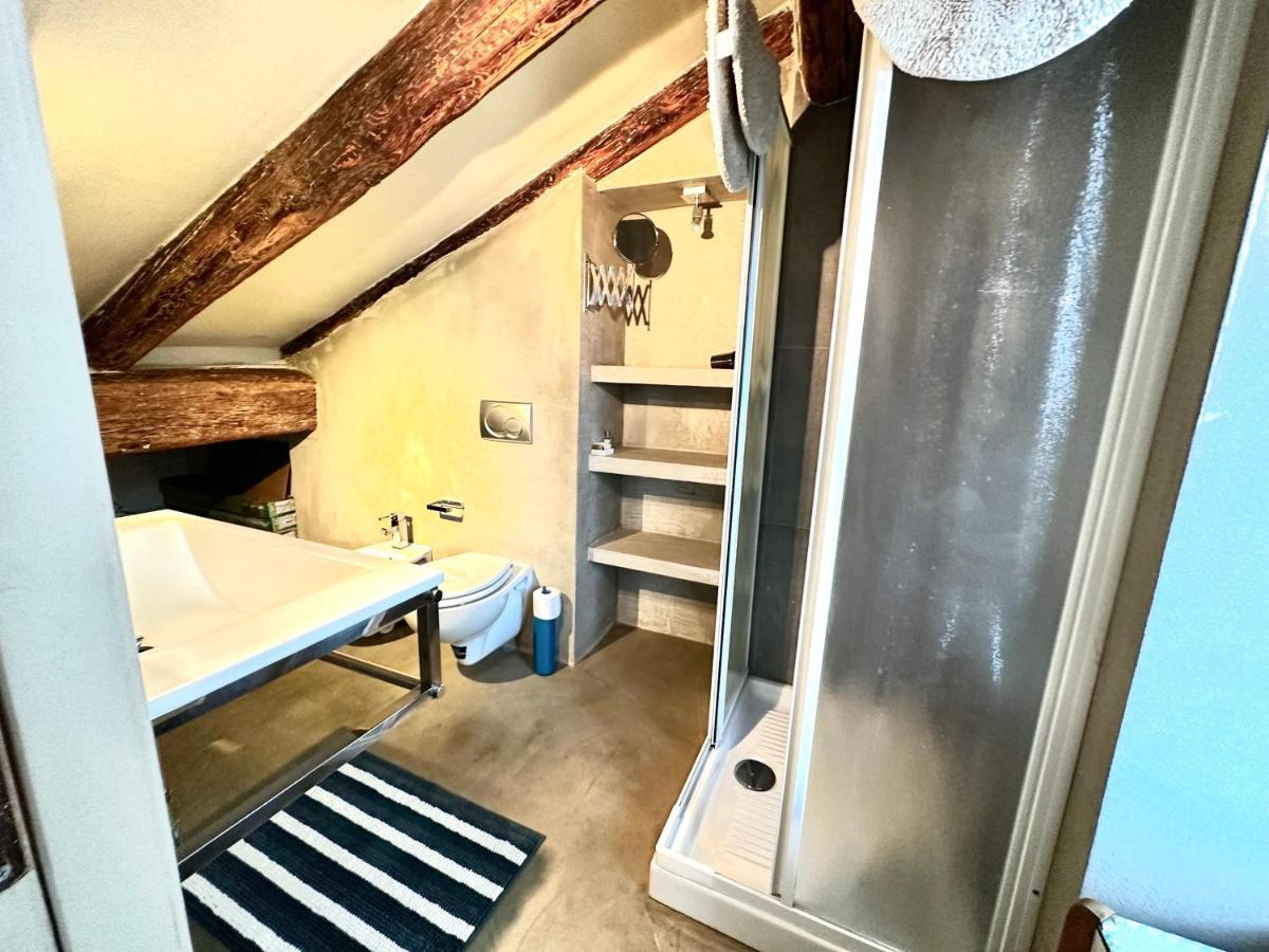 Apartamento Le Finestre Sulla Mole Turín Exterior foto