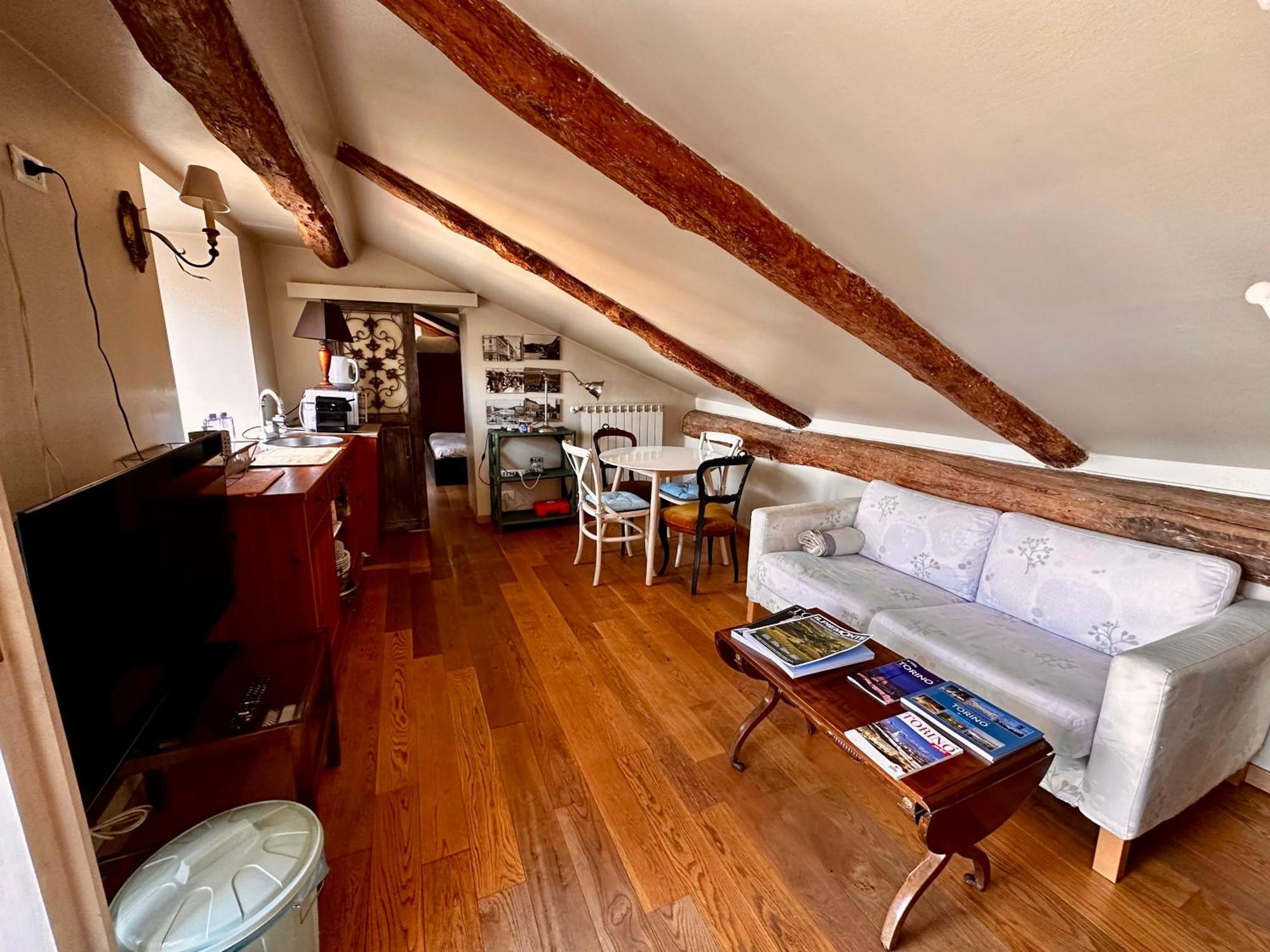 Apartamento Le Finestre Sulla Mole Turín Exterior foto